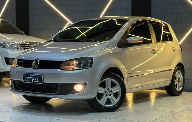 Carro Volkswagen Fox 2010 1.0 8V (Flex) 2p