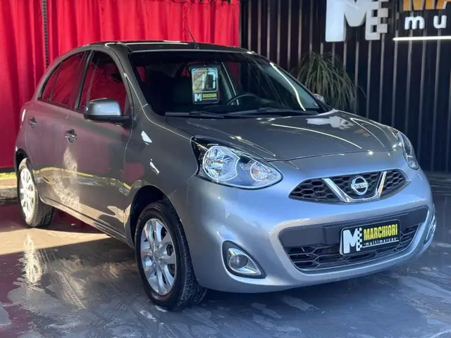Carro Nissan March 2017 1.6 16V SV CVT (Flex)