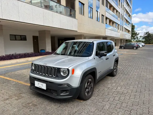Carro Jeep Renegade 2016 Sport 1.8 4x2 (Aut) (Flex)
