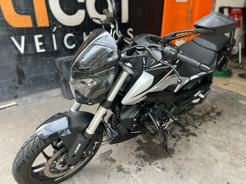 Bajaj 250