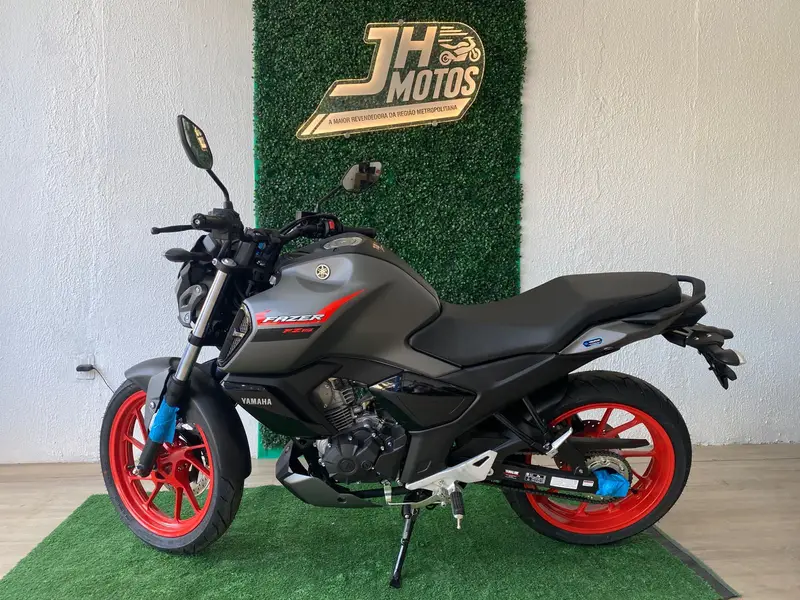 Yamaha Fazer FZ15 ABS Connected