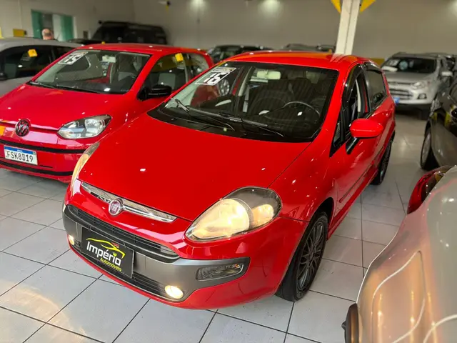 Carro Fiat Punto 2016 Sporting 1.8 16V Dualogic (Flex)