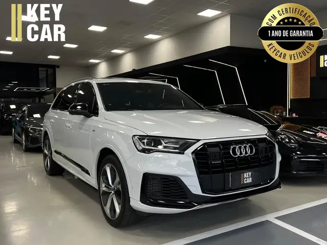 Carro Audi Q7 2022 S-Line 3.0 V6 TFSI Quattro Tiptronic