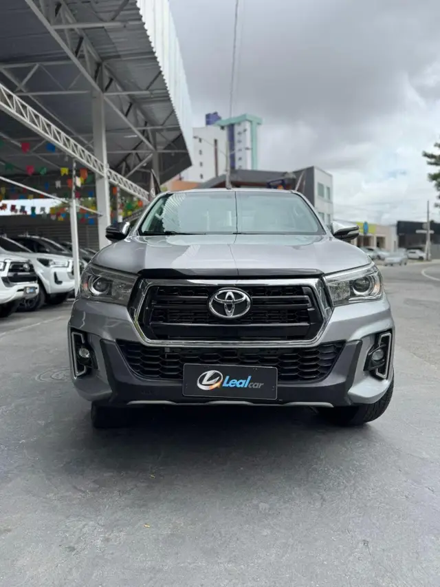 Carro Toyota Hilux Cabine Dupla 2018 Hilux 2.8 TDI SRX CD 4x4 (Aut)