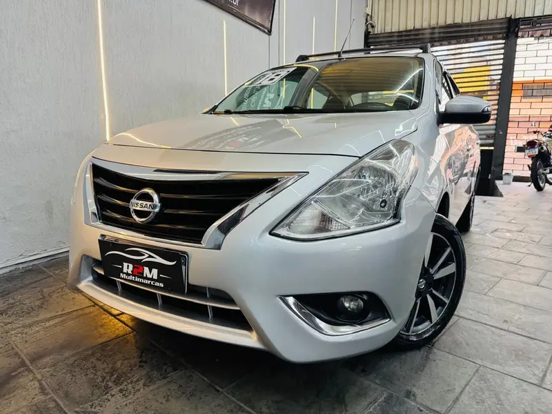 Nissan 1.6 16V SL FlexStart CVT (Flex)