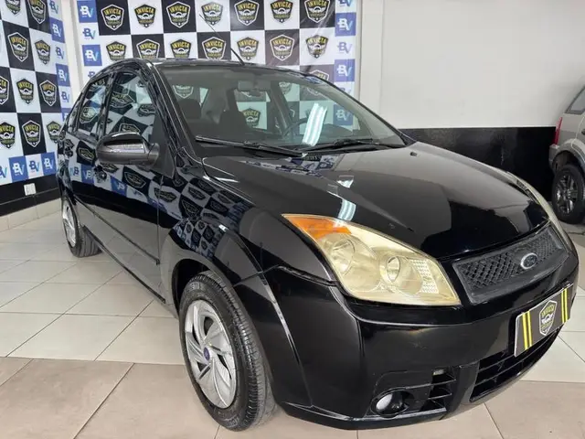 Carro Ford Fiesta Hatch 2010 1.0 (Flex)