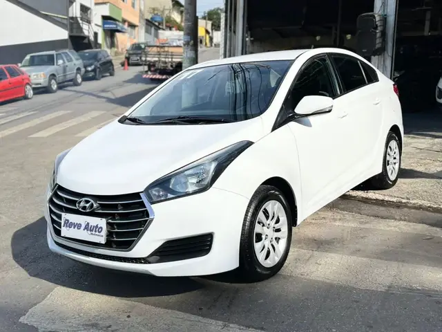 Carro Hyundai HB20S 2017 1.6 Comfort Plus (Flex)