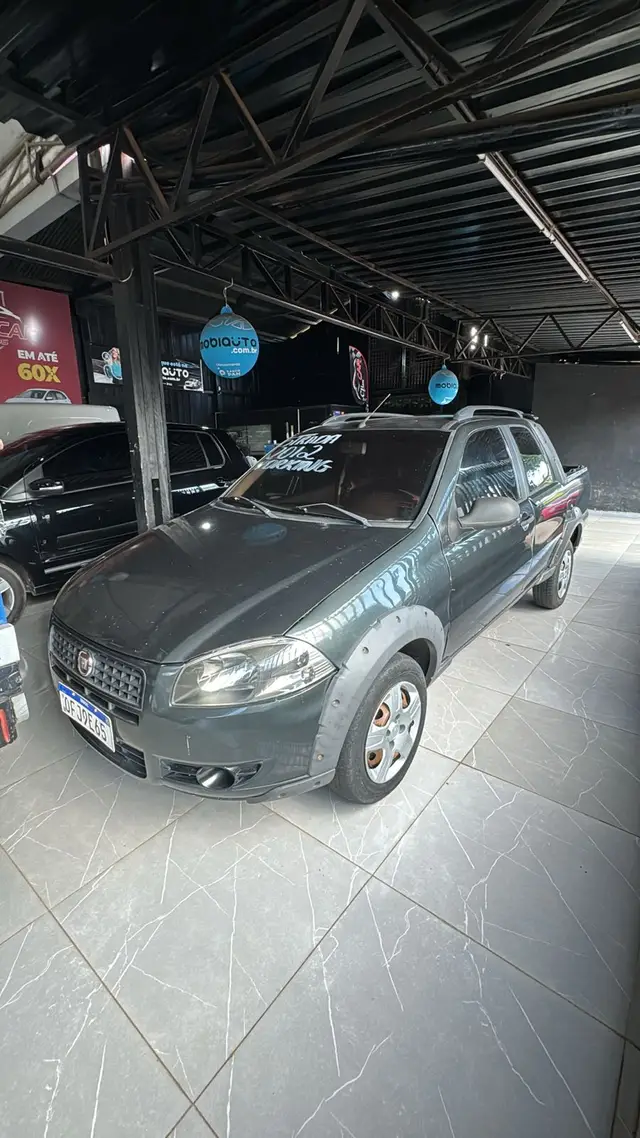 Carro Fiat Strada 2012 Working 1.4 (Flex) (Cabine Dupla)