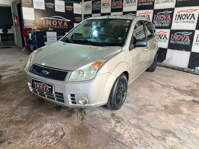 Carro Ford Fiesta Hatch 2009 1.0 (Flex)