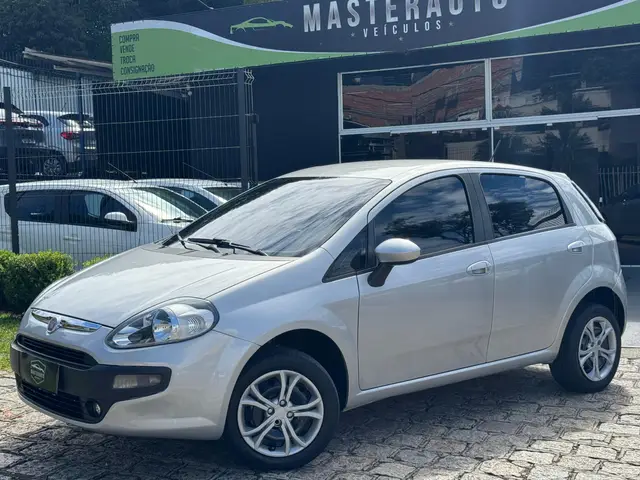 Carro Fiat Punto 2016 Attractive 1.4 (Flex)