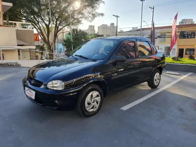 Carro Chevrolet Classic 2008 Corsa Sedan  Life 1.0 VHC (Flex)