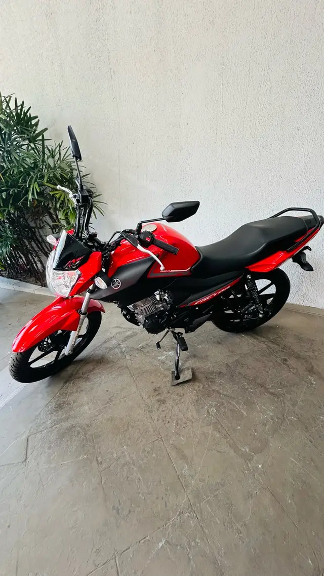 Carro Yamaha YBR 150 Factor 2024 150i ED
