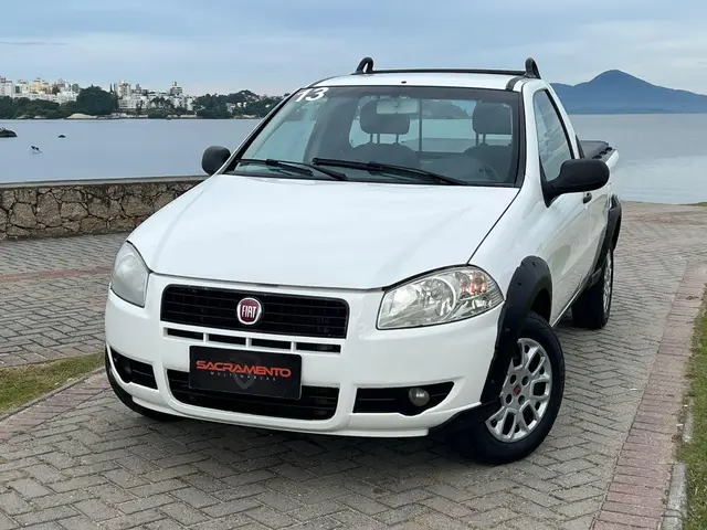 Carro Fiat Strada 2013 Working 1.4 (Flex)