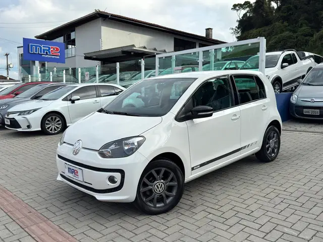 Carro Volkswagen Up! 2017 1.0 12v E-Flex Run I-Motion