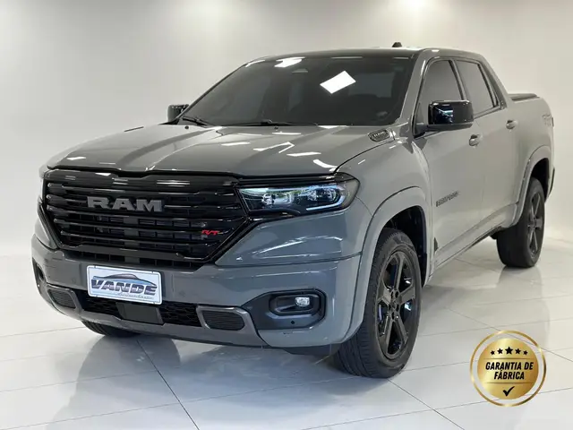 Carro RAM Rampage 2024 R/T 2.0 Turbo