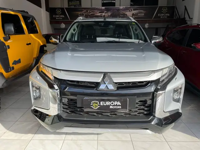 Carro Mitsubishi L200 Triton Sport 2023 HPE-S 2.4