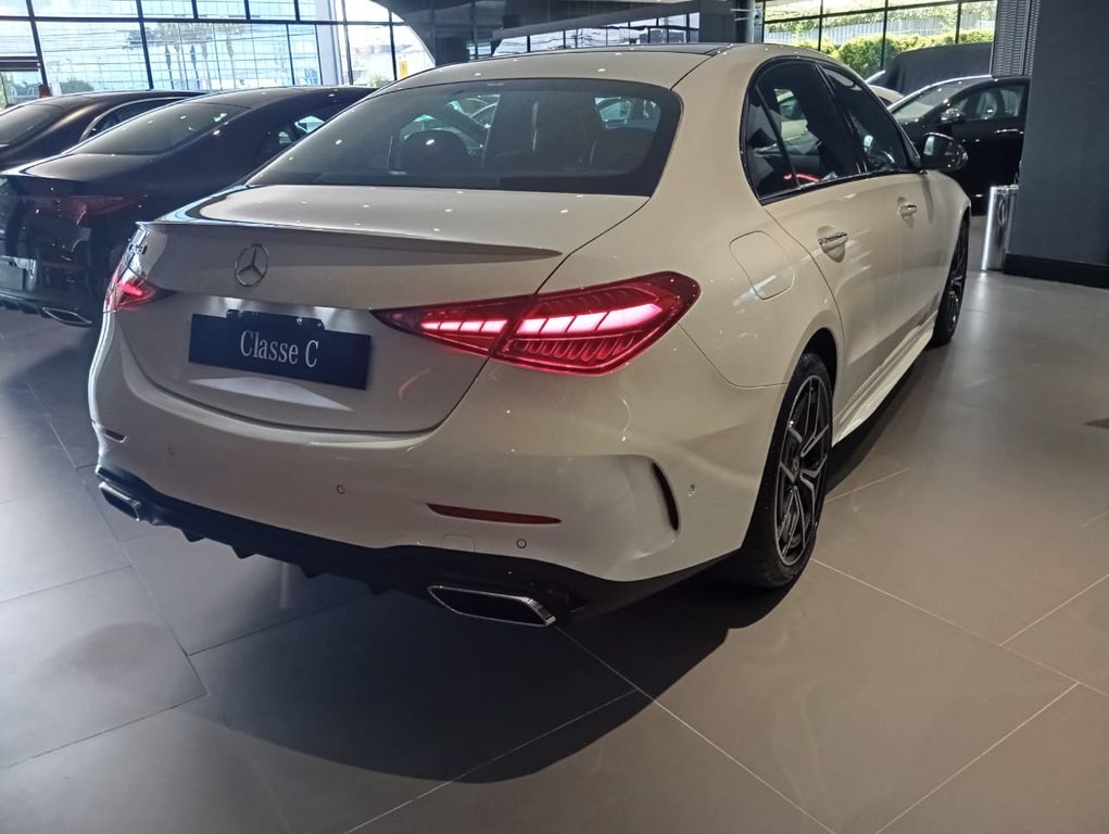 C 300 AMG Line 2.0 TB (Aut.) (Híb.)