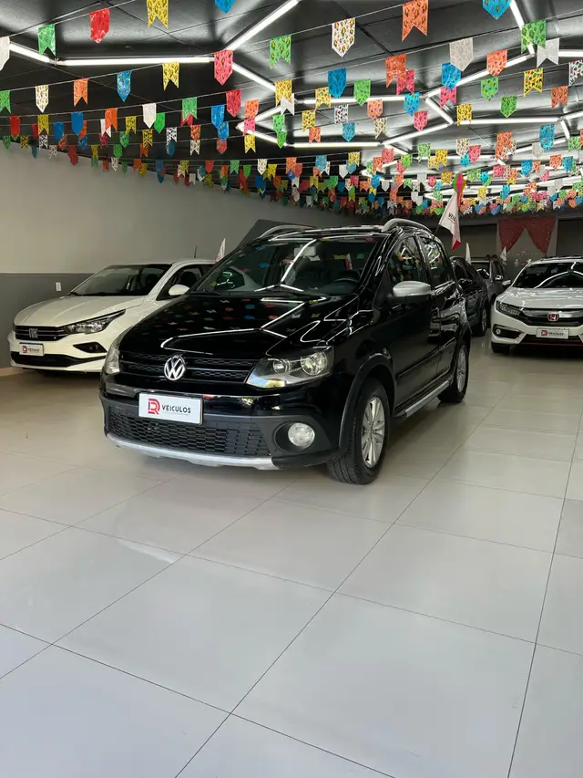 Carro Volkswagen CrossFox 2014 1.6 Mi Total Flex
