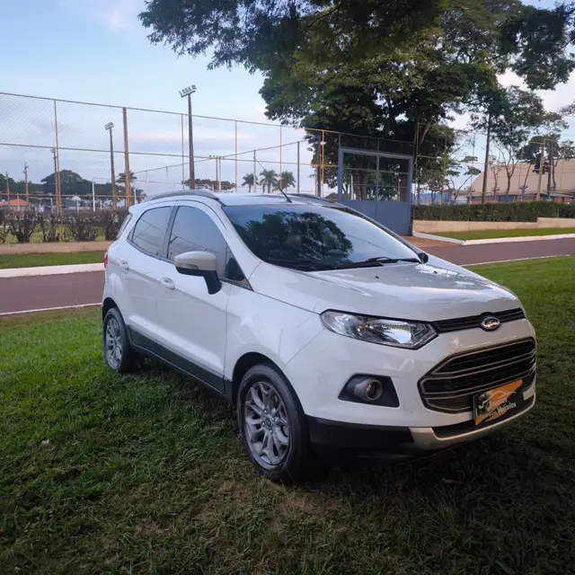 Carro Ford EcoSport 2013 Ecosport Freestyle 1.6 16V (Flex)