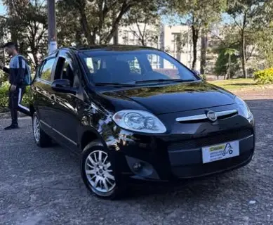 Carro Fiat Palio 2012 Attractive 1.0 8V (Flex)