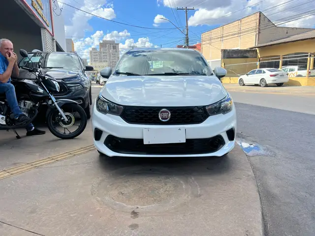 Carro Fiat Argo 2018 Drive 1.0 Firefly (Flex)