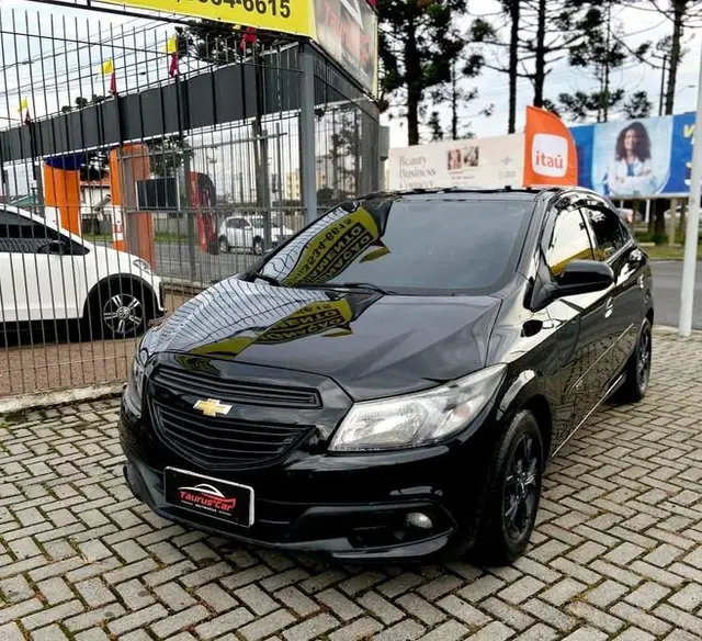 Carro Chevrolet Onix 2018 1.0 Joy SPE/4
