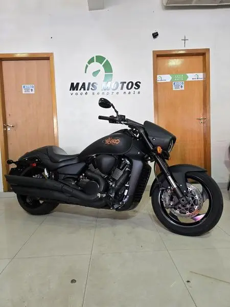 Carro Suzuki Boulevard 2016 M1500R