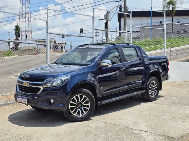 Carro Chevrolet S10 Cabine Dupla 2018 S10 2.8 CTDI High Country 4WD (Cabine Dupla) (Aut)