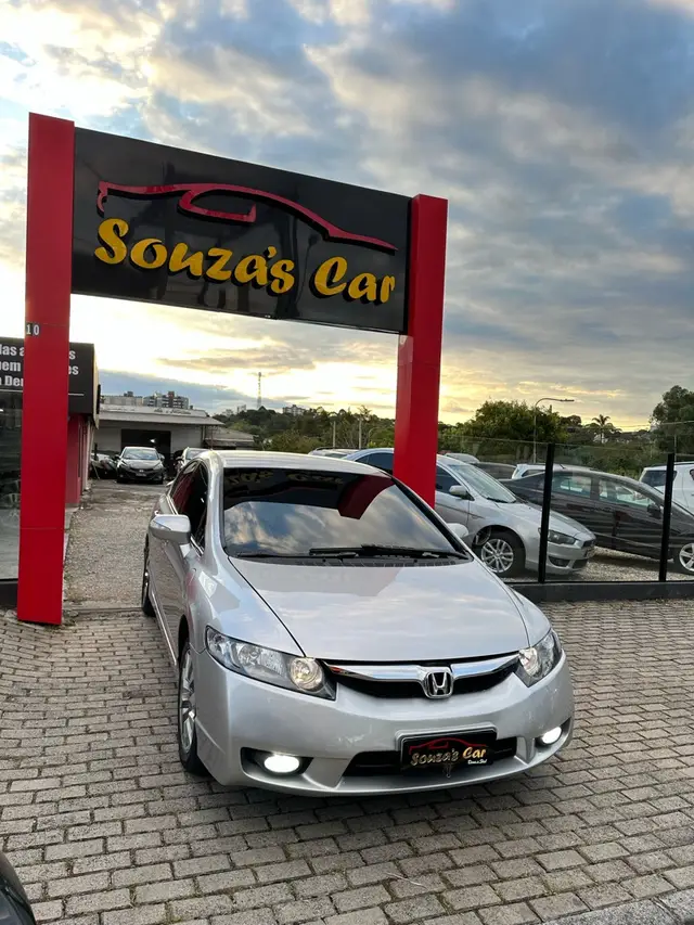 Carro Honda Civic 2011 New  LXL SE 1.8 i-VTEC (Flex)