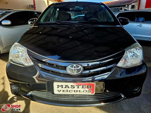 Carro Toyota Etios 2015 XS 1.5 (Flex)