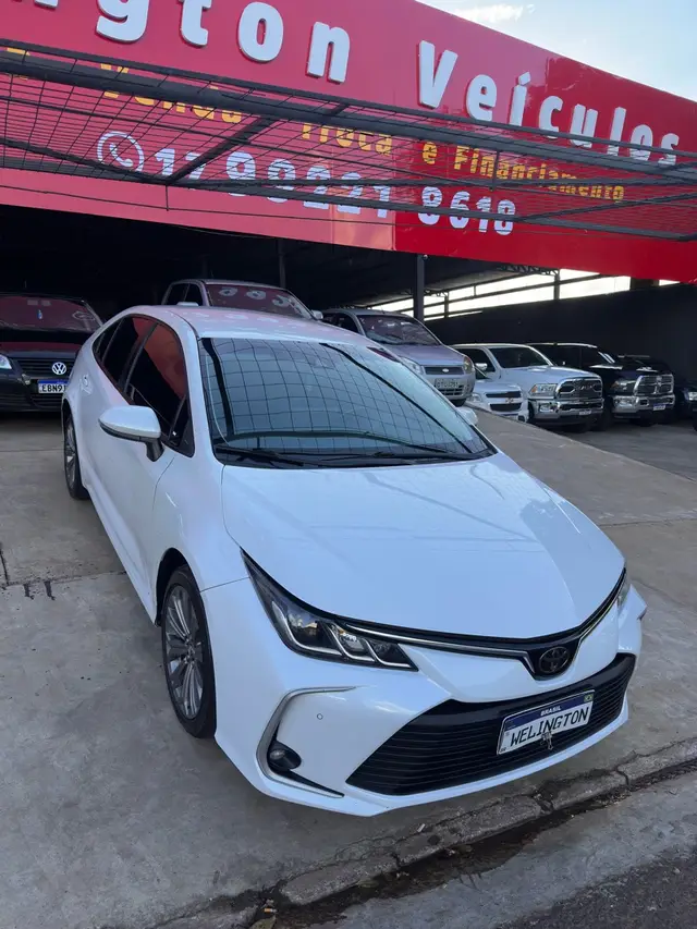 Carro Toyota Corolla 2023 XEi 2.0 Flex