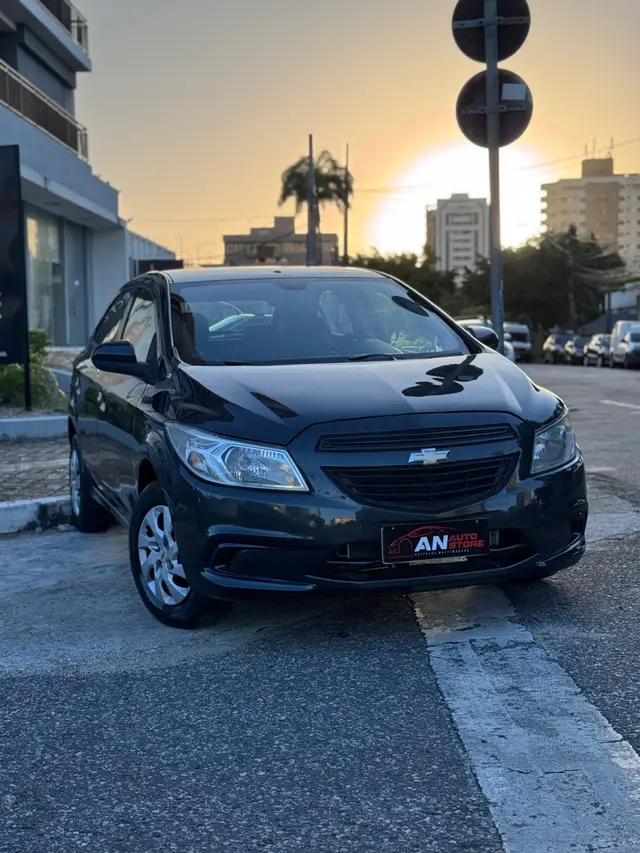 Carro Chevrolet Onix 2018 1.0 Joy SPE/4