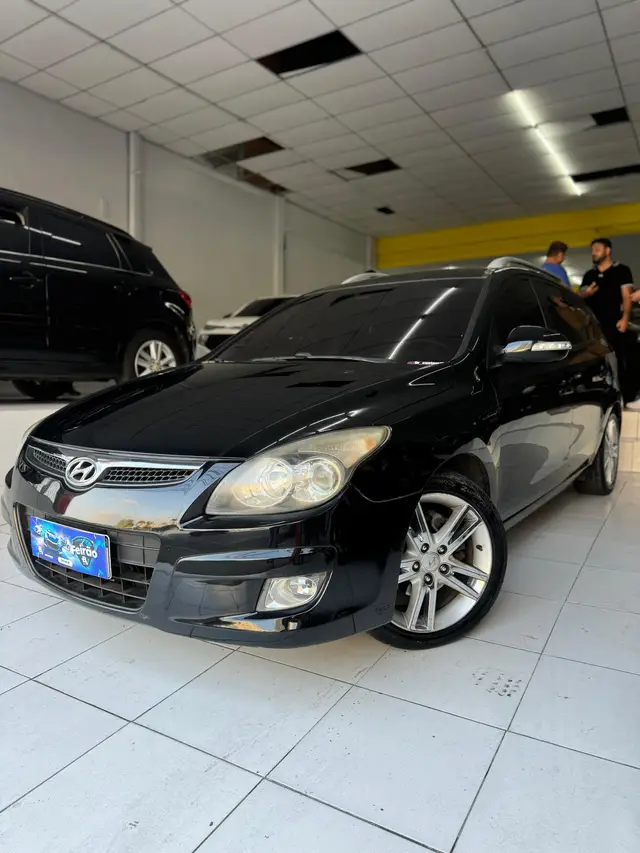 Carro Hyundai i30 CW 2011 2.0i GLS (Aut)