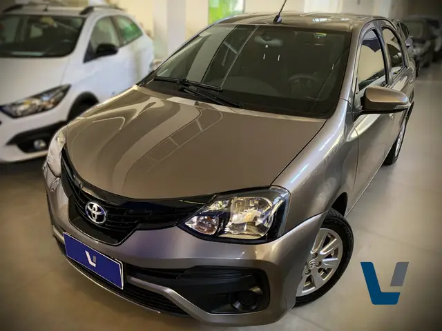 Carro Toyota Etios Sedan 2019 X Plus 1.5 (Aut) (Flex)