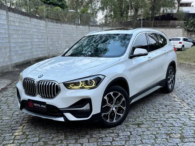Carro BMW X1 2020 2.0 sDrive20i X-Line ActiveFlex