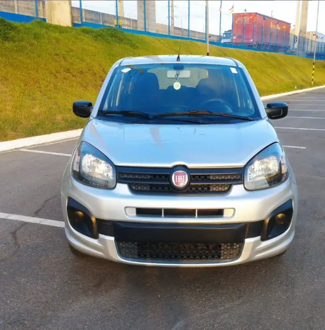 Carro Fiat Uno 2018 Drive 1.0 Firefly (Flex)