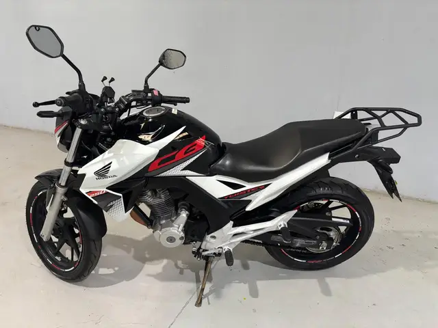 Carro Honda CB 250F Twister 2019 (ABS)