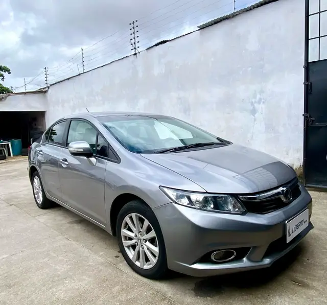 Carro Honda Civic 2014 LXS 1.8 i-VTEC (Aut) (Flex)
