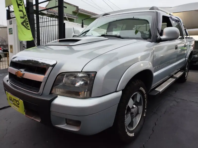 Chevrolet S10 Cabine Dupla S10 Executive 4x2 2.4 (Flex) (Cab Dupla)