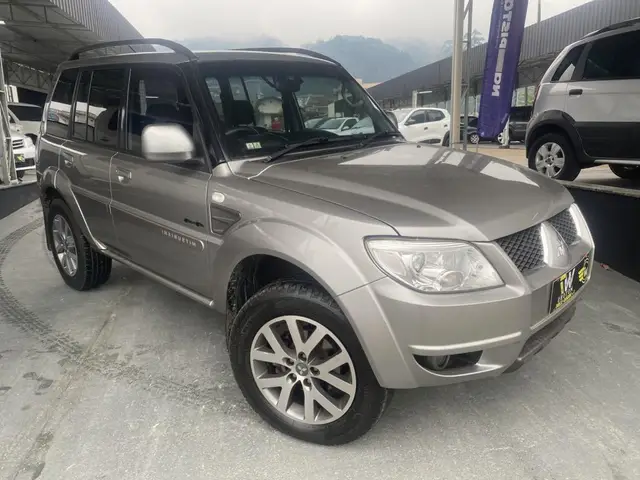 Carro Mitsubishi Pajero TR4 2014 2.0 16V 4X4 (Flex) (Aut)