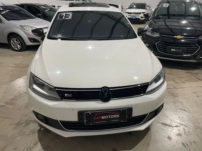 Volkswagen Jetta 2.0 TSI Highline DSG