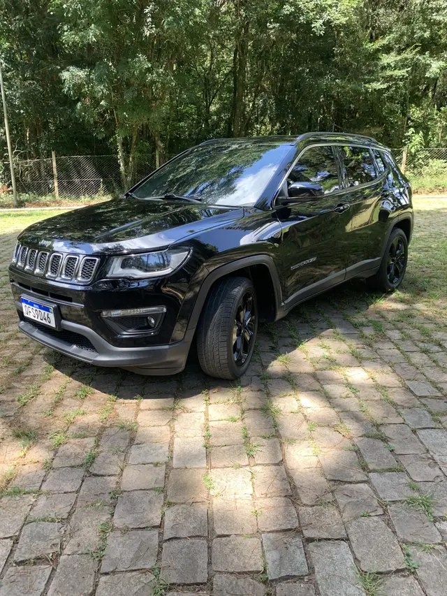 Carro Jeep Compass 2017 2.0 Sport 4x2 (Aut) (Flex)