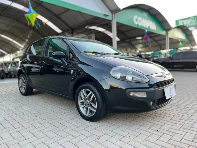 Carro Fiat Punto 2016 Attractive 1.4 (Flex)