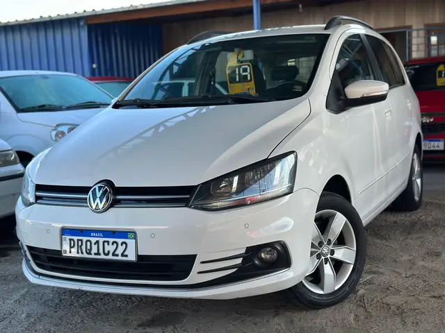 Carro Volkswagen SpaceFox 2019 1.6 MSI Trendline (Flex)