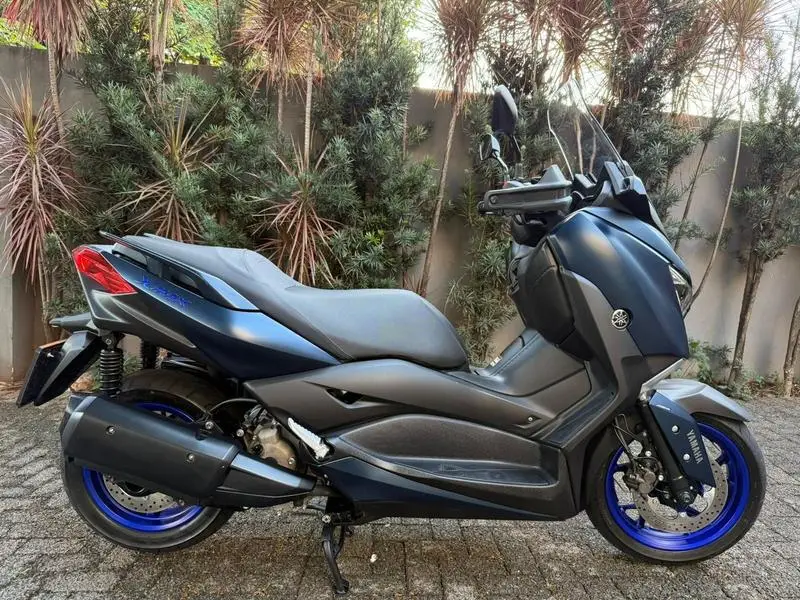 Yamaha XMax ABS