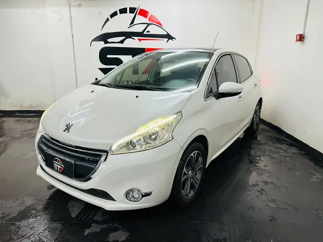 Carro Peugeot 208 2014 Griffe 1.6 16V (Flex) (Aut)