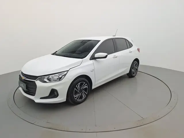 Carro Chevrolet Onix Plus 2024 LT 1.0