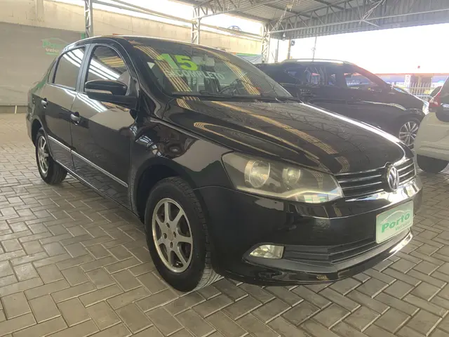 Carro Volkswagen Voyage 2015 1.6 VHT Comfortline