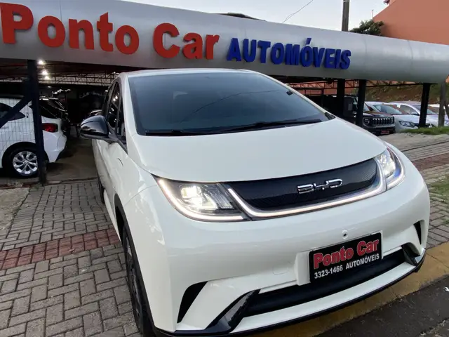 Carro BYD Dolphin 2024 EV