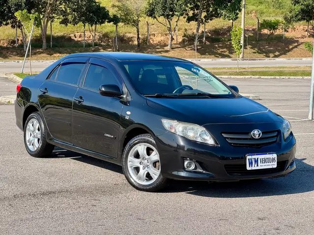 Carro Toyota Corolla 2011 Sedan GLi 1.8 16V (flex)
